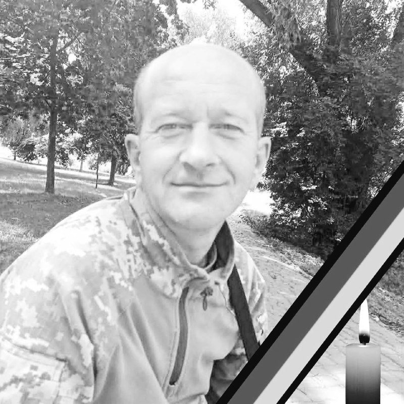 Щоденно о 9 годині – загальнонаціональна хвилина мовчання. Зупиніться, де б ви не були Щоденно о 9 годині – загальнонаціональна хвилина мовчання. Зупиніться, де б ви не були