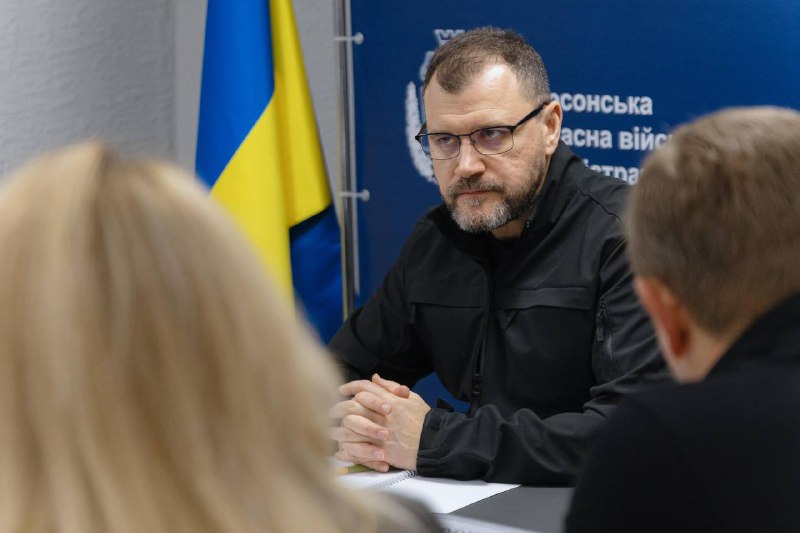 Під час робочого візиту на Херсонщину Ігор Клименко ознайомився із ситуацією щодо захисту об’єктів енергетичної... Під час робочого візиту на Херсонщину Ігор Клименко ознайомився із ситуацією щодо захисту об’єктів енергетичної...