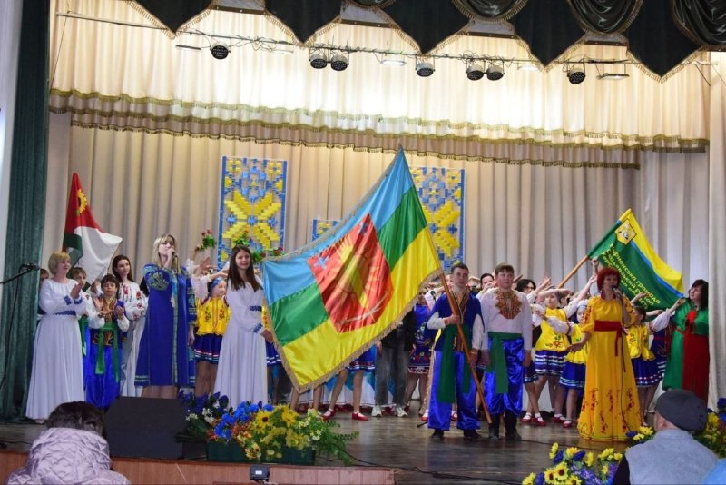 Мистецький фестиваль у Теплику об’єднав громади Вінниччини та Херсонщини.
Громади-партнерки Мистецький фестиваль у Теплику об’єднав громади Вінниччини та Херсонщини.
Громади-партнерки