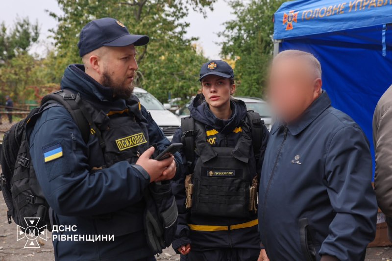 ⚠️ рівненські рятувальники ліквідували наслідки падіння уламків російського БпЛА: розібрали завали та обвалені конструкції! ⚠️ рівненські рятувальники ліквідували наслідки падіння уламків російського БпЛА: розібрали завали та обвалені конструкції!