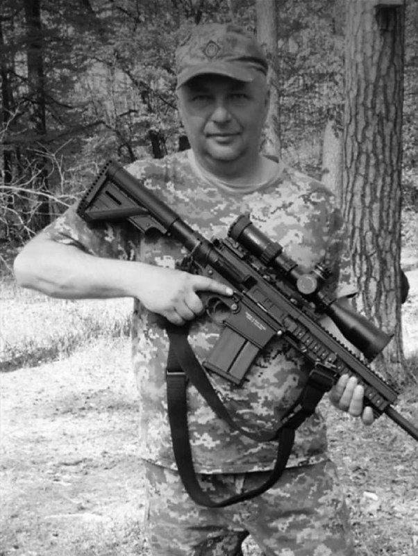 Щоденно о 9 годині – загальнонаціональна хвилина мовчання. Зупиніться, де б ви не були Щоденно о 9 годині – загальнонаціональна хвилина мовчання. Зупиніться, де б ви не були