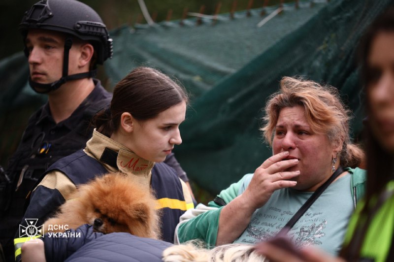 ‼️У Києві понад 40 людей отримали психологічну допомогу від психологів ДСНС ‼️У Києві понад 40 людей отримали психологічну допомогу від психологів ДСНС