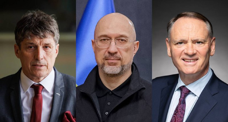Сьогодні провів ще кілька важливих розмов із міжнародними партнерами:
🇨🇦 З Міністром оборони Канади Девідом... Сьогодні провів ще кілька важливих розмов із міжнародними партнерами:
🇨🇦 З Міністром оборони Канади Девідом...
