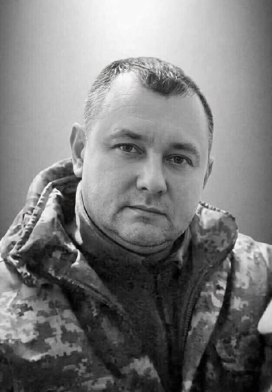 Щоденно о 9 годині – загальнонаціональна хвилина мовчання. Зупиніться, де б ви не були Щоденно о 9 годині – загальнонаціональна хвилина мовчання. Зупиніться, де б ви не були