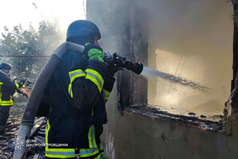❗️#Дніпропетровщина: внаслідок російських атак постраждали 4 людини
Протягом дня російські окупанти понад 40 разів атакували 4 райони області. ❗️#Дніпропетровщина: внаслідок російських атак постраждали 4 людини
Протягом дня російські окупанти понад 40 разів атакували 4 райони області.