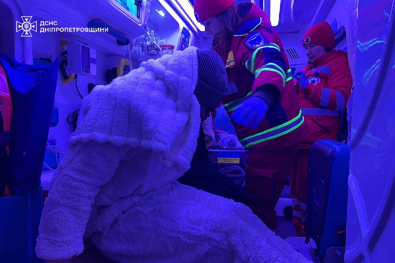 #Дніпропетровщина: надзвичайники врятували двох підлітків на кризі
У місті Верхньодніпровськ Кам’янського... #Дніпропетровщина: надзвичайники врятували двох підлітків на кризі
У місті Верхньодніпровськ Кам’янського...