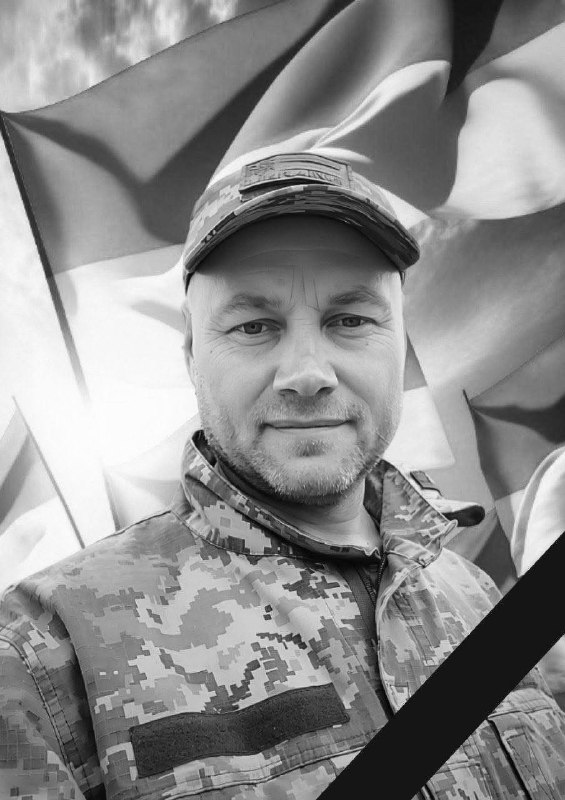 Щоденно о 9 годині – загальнонаціональна хвилина мовчання. Зупиніться, де б ви не були Щоденно о 9 годині – загальнонаціональна хвилина мовчання. Зупиніться, де б ви не були