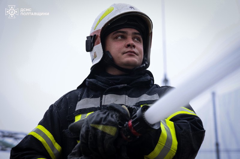 #Полтавщина: вогнеборці ліквідували всі пожежі, що виникли внаслідок російських обстрілів #Полтавщина: вогнеборці ліквідували всі пожежі, що виникли внаслідок російських обстрілів