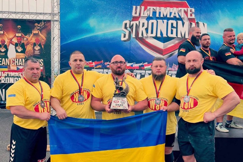 Спортсмен з Кремінної допоміг вибороти українській збірній срібло командного турніру «Найсильніша нація планети» Спортсмен з Кремінної допоміг вибороти українській збірній срібло командного турніру «Найсильніша нація планети»