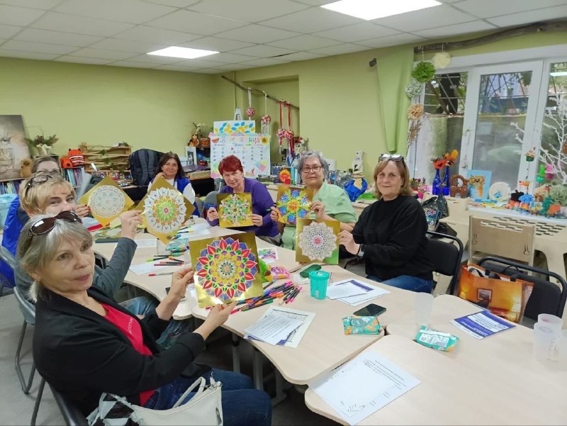 Координаційний центр «Вільні разом» у Дніпрі продовжує комплексну підтримку переселенців з Херсонщини. Координаційний центр «Вільні разом» у Дніпрі продовжує комплексну підтримку переселенців з Херсонщини.