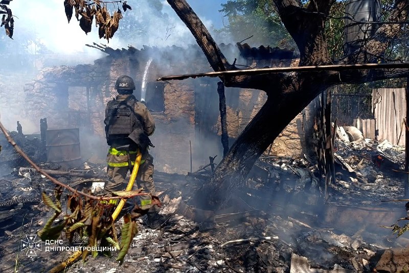 #Дніпропетровщина: внаслідок російських атак 1 людина загинула, ще 3 постраждали #Дніпропетровщина: внаслідок російських атак 1 людина загинула, ще 3 постраждали