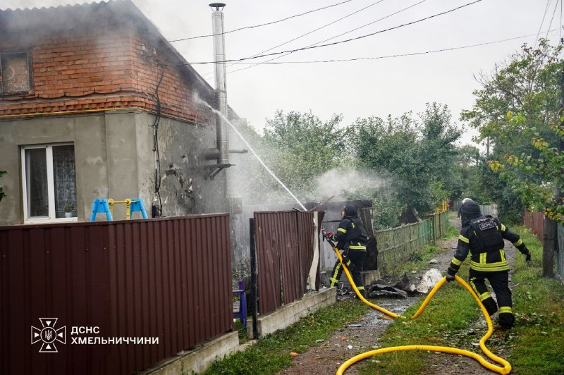 Хмельниччина була під ворожою атакою. Дякуємо силам ППО за результативну роботу Хмельниччина була під ворожою атакою. Дякуємо силам ППО за результативну роботу