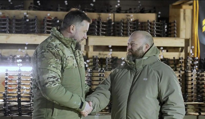 Регіон, що інвестує в Перемогу: луганські громади за відсотком витрат на оборону посідають перше місце в країні Регіон, що інвестує в Перемогу: луганські громади за відсотком витрат на оборону посідають перше місце в країні