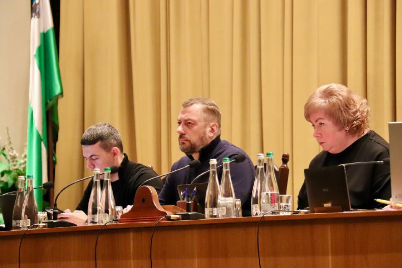 Долучився до пленарного засідання сесії обласної ради. Сьогодні було багато важливих рішень Долучився до пленарного засідання сесії обласної ради. Сьогодні було багато важливих рішень