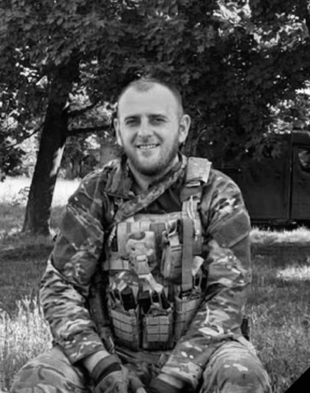 Щоденно о 9 годині – загальнонаціональна хвилина мовчання. Зупиніться, де б ви не були Щоденно о 9 годині – загальнонаціональна хвилина мовчання. Зупиніться, де б ви не були