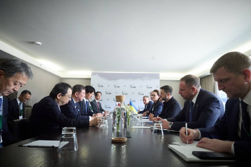 На полях саміту G7 разом з Президентом Володимиром Зеленським провели важливу зустріч із Прем’єр-міністром Японії Шігеру Ішібою На полях саміту G7 разом з Президентом Володимиром Зеленським провели важливу зустріч із Прем’єр-міністром Японії Шігеру Ішібою