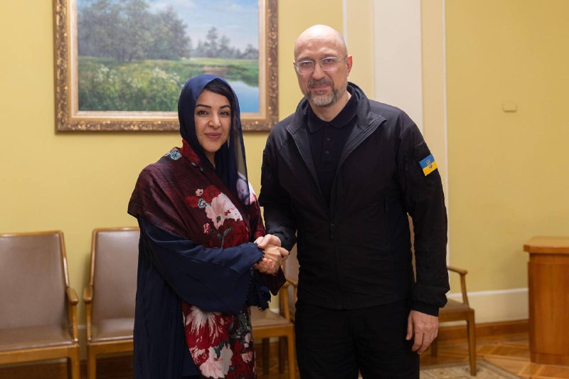 🇺🇦🇦🇪 Провели зустріч у Києві з Державною міністеркою з питань міжнародного співробітництва Об’єднаних Арабських Еміратів 🇺🇦🇦🇪 Провели зустріч у Києві з Державною міністеркою з питань міжнародного співробітництва Об’єднаних Арабських Еміратів