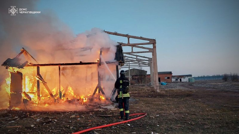 🔴 росіяни протягом минулої доби атакували Чернігівщину!
▪️Зокрема, через ворожі БпЛА у Чернігівському... 🔴 росіяни протягом минулої доби атакували Чернігівщину!
▪️Зокрема, через ворожі БпЛА у Чернігівському...