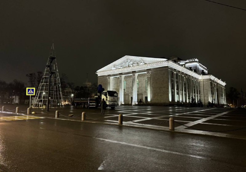 ❗️В окупованому Маріуполі готуються до візиту путіна
🤮У місцевих телеграм-каналах з’явилася інформація... ❗️В окупованому Маріуполі готуються до візиту путіна
🤮У місцевих телеграм-каналах з’явилася інформація...