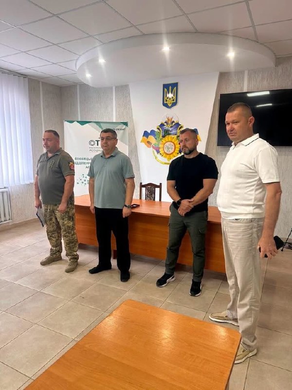 Загиблого захисника з Луганщини Дмитра Радича посмертно нагородили «Лицарським хрестом» Загиблого захисника з Луганщини Дмитра Радича посмертно нагородили «Лицарським хрестом»