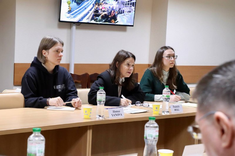 Мав зустріч із головою Моніторингової місії ООН з прав людини в Україні Даніель Белль Мав зустріч із головою Моніторингової місії ООН з прав людини в Україні Даніель Белль