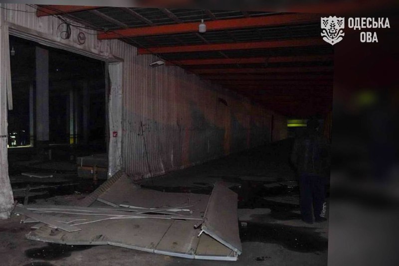 Наразі відомо про двох постраждалих. Це 62-річний чоловік та 63-річна жінка. Медики надали їм допомогу на місці, обійшлось без госпіталізації. Наразі відомо про двох постраждалих. Це 62-річний чоловік та 63-річна жінка. Медики надали їм допомогу на місці, обійшлось без госпіталізації.