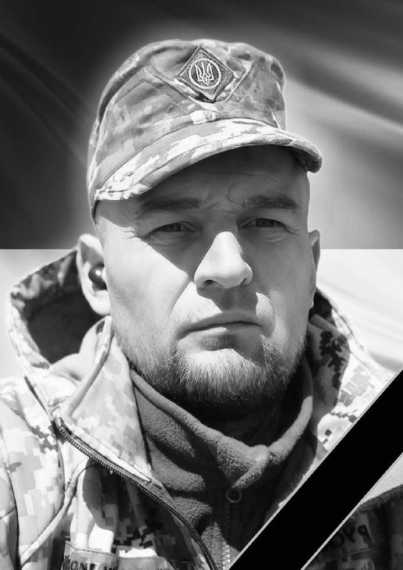 Щоденно о 9 годині – загальнонаціональна хвилина мовчання. Зупиніться, де б ви не були Щоденно о 9 годині – загальнонаціональна хвилина мовчання. Зупиніться, де б ви не були