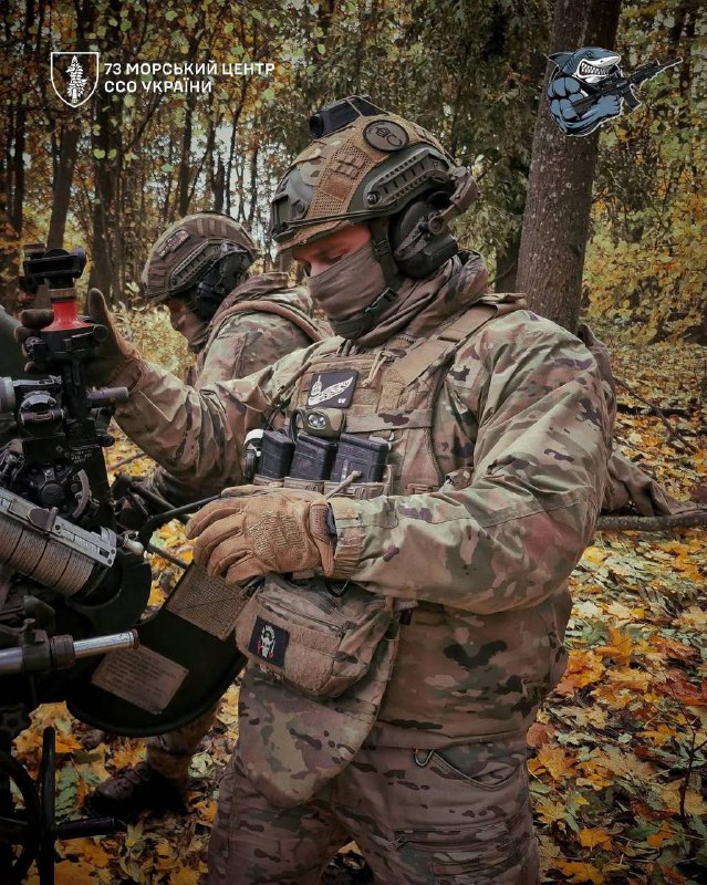 🔥ССО запалює: робота артилерійського розрахунку гармати Д-30 одного із загонів 🐺73-го морського центру ССО на північно-слобожанському напрямку. 🔥ССО запалює: робота артилерійського розрахунку гармати Д-30 одного із загонів 🐺73-го морського центру ССО на північно-слобожанському напрямку.
