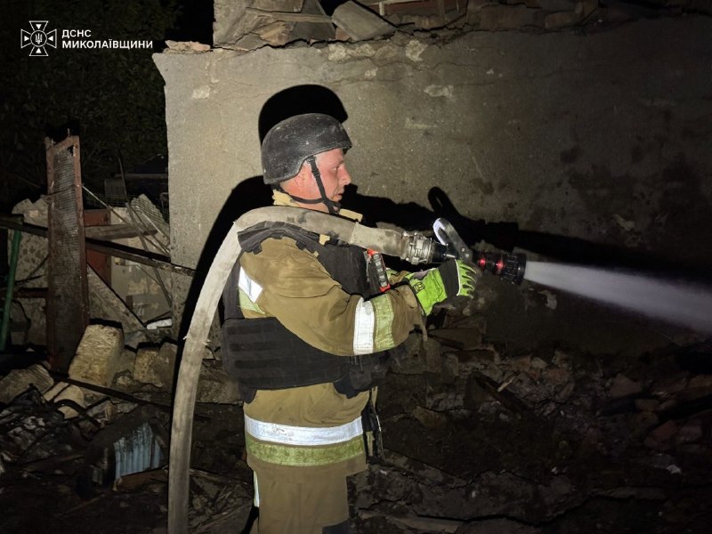 #Миколаїв: внаслідок російського удару по житловому сектору міста загинула 89-річна жінка #Миколаїв: внаслідок російського удару по житловому сектору міста загинула 89-річна жінка