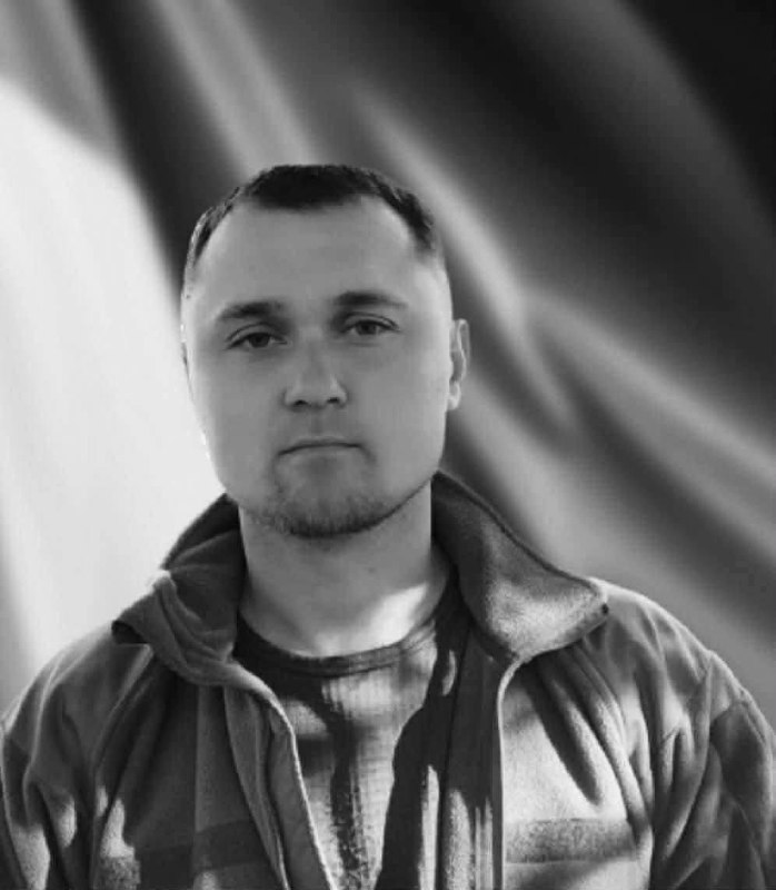 Щоденно о 9 годині – загальнонаціональна хвилина мовчання. Зупиніться, де б ви не були Щоденно о 9 годині – загальнонаціональна хвилина мовчання. Зупиніться, де б ви не були