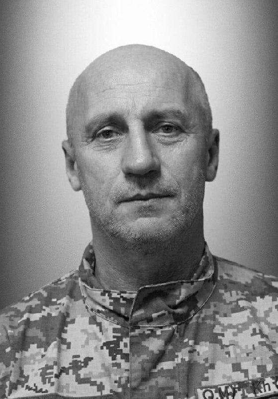Щоденно о 9 годині – загальнонаціональна хвилина мовчання. Зупиніться, де б ви не були Щоденно о 9 годині – загальнонаціональна хвилина мовчання. Зупиніться, де б ви не були