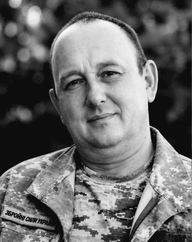 Щоденно о 9 годині – загальнонаціональна хвилина мовчання. Зупиніться, де б ви не були Щоденно о 9 годині – загальнонаціональна хвилина мовчання. Зупиніться, де б ви не були