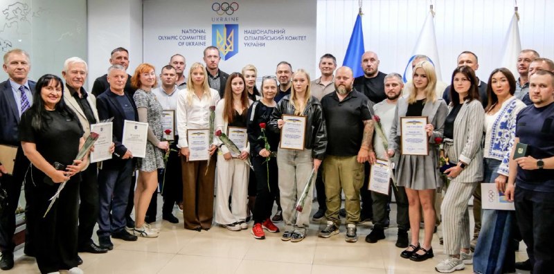Для Луганщини важливо зберегти те, що створювалося і розвивалося роками, – під час урочистостей до Дня фізичної... Для Луганщини важливо зберегти те, що створювалося і розвивалося роками, – під час урочистостей до Дня фізичної...
