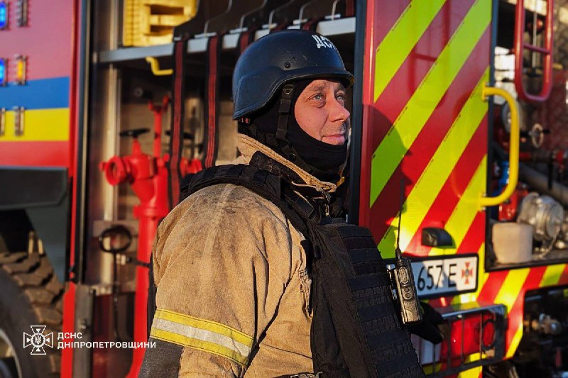 🔥Дніпропетровщина: внаслідок російської атаки загинув чоловік
Вночі росіяни атакували три райони області. 🔥Дніпропетровщина: внаслідок російської атаки загинув чоловік
Вночі росіяни атакували три райони області.
