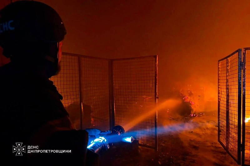 #Дніпропетровщина: 1 людина постраждала внаслідок російських обстрілів
З вечора росіяни понад 30 разів атакували... #Дніпропетровщина: 1 людина постраждала внаслідок російських обстрілів
З вечора росіяни понад 30 разів атакували...