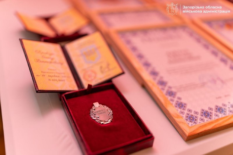 У Запоріжжі привітали працівників культури та майстрів народного мистецтва У Запоріжжі привітали працівників культури та майстрів народного мистецтва