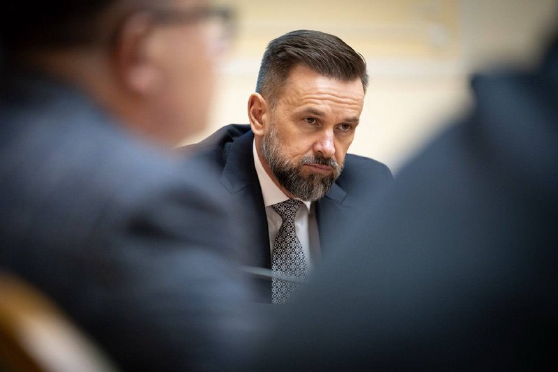 Взяв участь у нараді щодо рішення Уряду про перегляд фактичних списків обʼєктів критичної інфраструктури. Взяв участь у нараді щодо рішення Уряду про перегляд фактичних списків обʼєктів критичної інфраструктури.