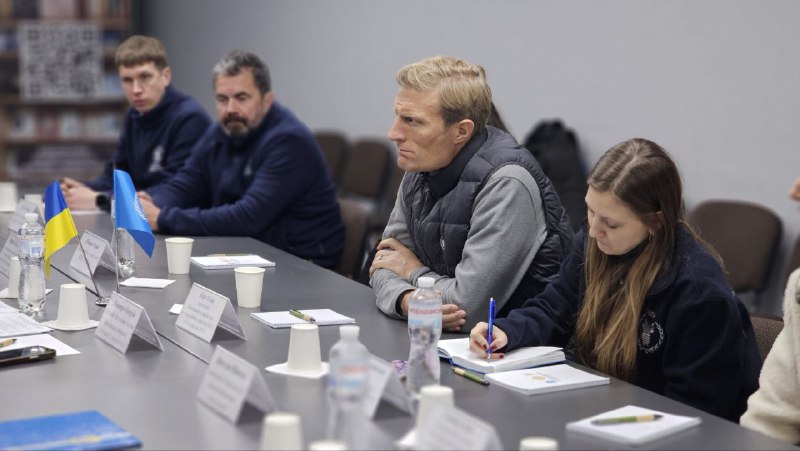 На Херсонщину завітала делегація Всесвітньої продовольчої програми ООН 🇺🇦🇺🇳 На Херсонщину завітала делегація Всесвітньої продовольчої програми ООН 🇺🇦🇺🇳