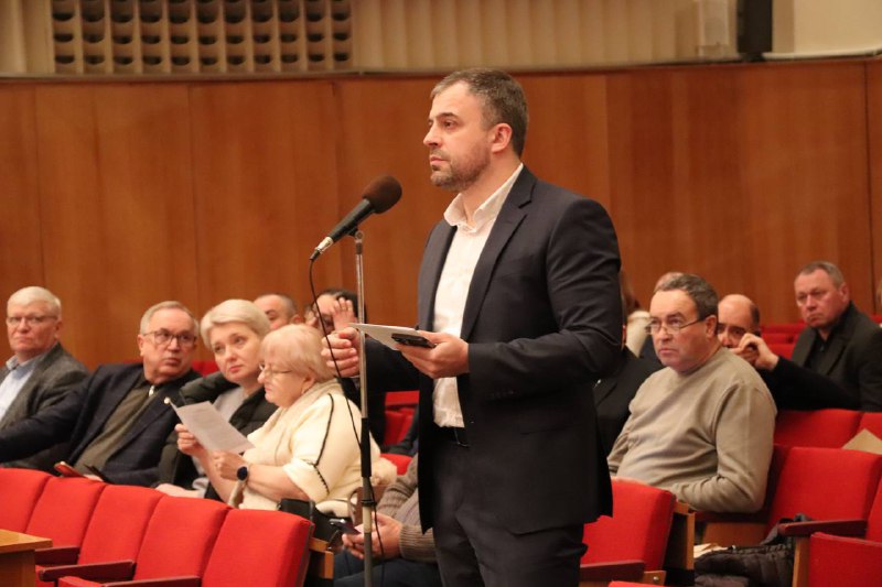 Долучився до пленарного засідання сесії обласної ради. Сьогодні було багато важливих рішень Долучився до пленарного засідання сесії обласної ради. Сьогодні було багато важливих рішень