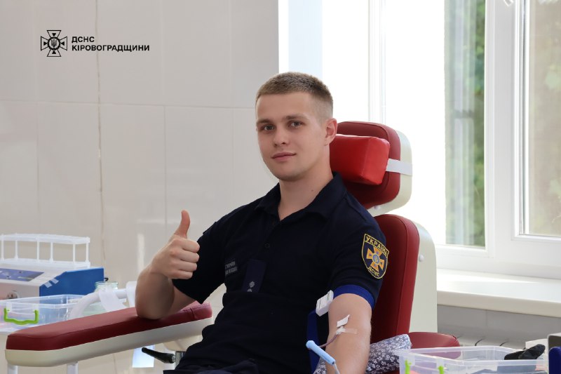 До Всесвітнього дня донора рятувальники Кіровоградщини здали кров, щоб вкотре підтримати тих, хто потребує допомоги🩸 До Всесвітнього дня донора рятувальники Кіровоградщини здали кров, щоб вкотре підтримати тих, хто потребує допомоги🩸