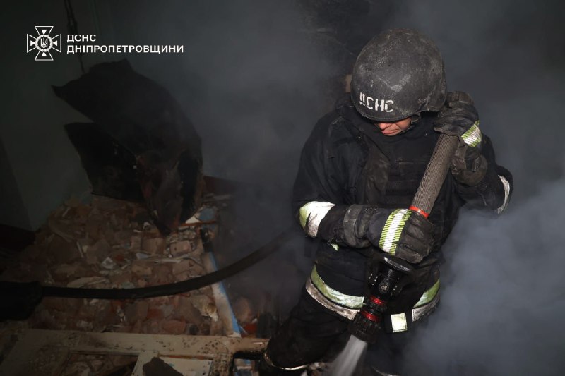 #Дніпропетровщина: внаслідок російської атаки постраждали 6 людей
Ввечері ворог атакував місто дронами #Дніпропетровщина: внаслідок російської атаки постраждали 6 людей
Ввечері ворог атакував місто дронами