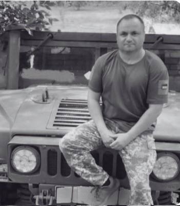 Щоденно о 9 годині – загальнонаціональна хвилина мовчання. Зупиніться, де б ви не були Щоденно о 9 годині – загальнонаціональна хвилина мовчання. Зупиніться, де б ви не були