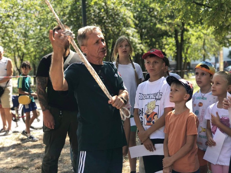Хаби Сіверськодонецької громади: мережа підтримки від Дніпра до Тернополя і Києва Хаби Сіверськодонецької громади: мережа підтримки від Дніпра до Тернополя і Києва