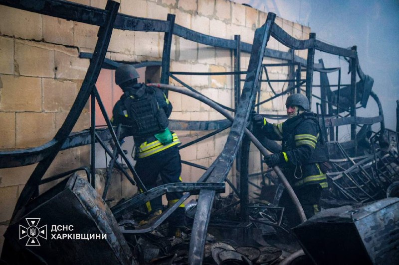 ‼️UPD: у Харкові під завалами зруйнованої виробничої будівлі рятувальники виявили фрагменти тіла ще однієї загиблої людини ‼️UPD: у Харкові під завалами зруйнованої виробничої будівлі рятувальники виявили фрагменти тіла ще однієї загиблої людини
