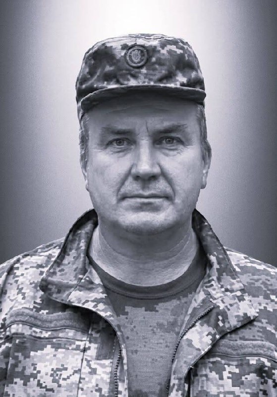 Щоденно о 9 годині – загальнонаціональна хвилина мовчання. Зупиніться, де б ви не були Щоденно о 9 годині – загальнонаціональна хвилина мовчання. Зупиніться, де б ви не були