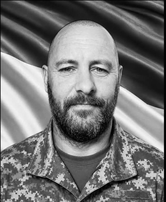Щоденно о 9 годині – загальнонаціональна хвилина мовчання. Зупиніться, де б ви не були Щоденно о 9 годині – загальнонаціональна хвилина мовчання. Зупиніться, де б ви не були