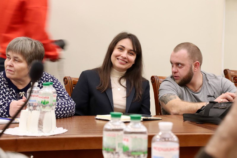 Політика героїв формується просто під час війни. Рухаємося в надшвидкому темпі, у ногу з потребами захисників Політика героїв формується просто під час війни. Рухаємося в надшвидкому темпі, у ногу з потребами захисників