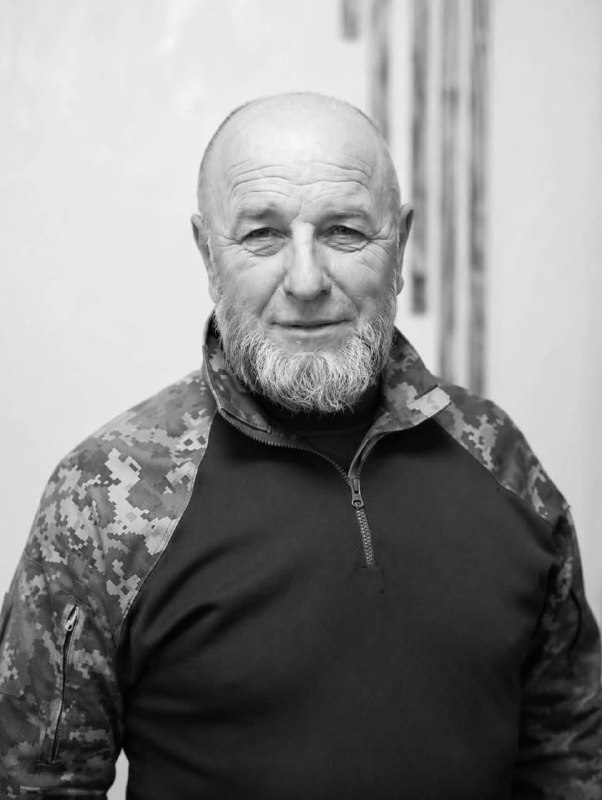 Щоденно о 9 годині – загальнонаціональна хвилина мовчання. Зупиніться, де б ви не були Щоденно о 9 годині – загальнонаціональна хвилина мовчання. Зупиніться, де б ви не були