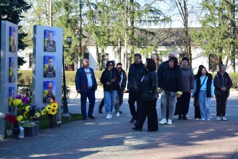 Мистецький фестиваль у Теплику об’єднав громади Вінниччини та Херсонщини.
Громади-партнерки Мистецький фестиваль у Теплику об’єднав громади Вінниччини та Херсонщини.
Громади-партнерки