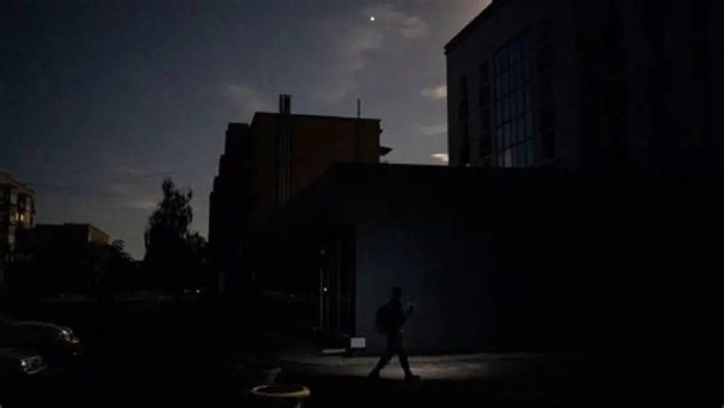 💡❌«Скільки це триватиме?!»: маріупольці в окупації тижнями живуть без світла 💡❌«Скільки це триватиме?!»: маріупольці в окупації тижнями живуть без світла